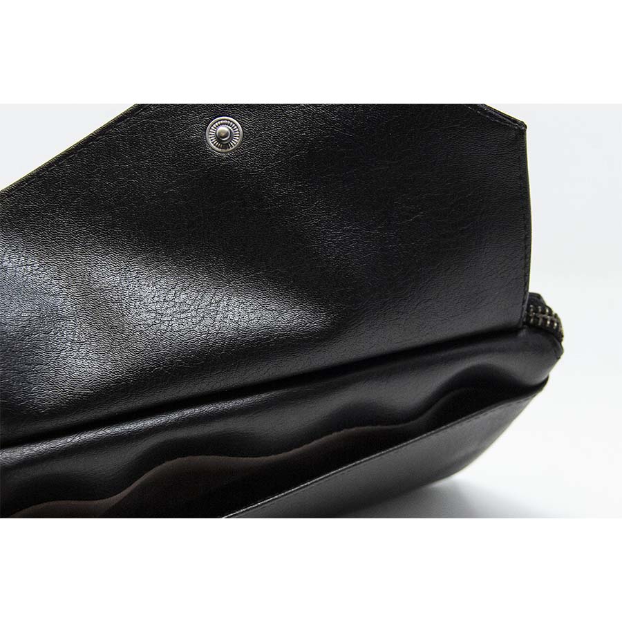 Nia Vegan Wristlet Wallet