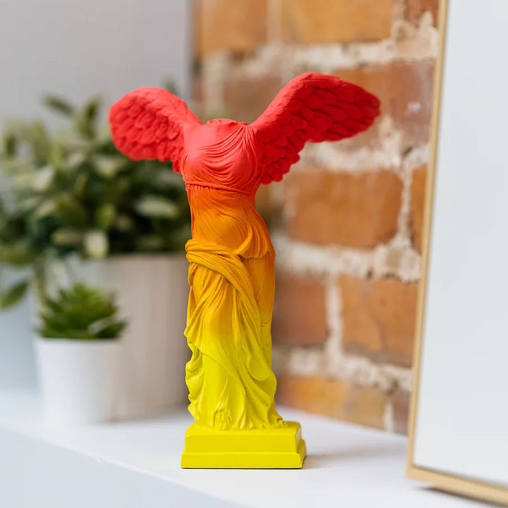  Multicolor Sculpture