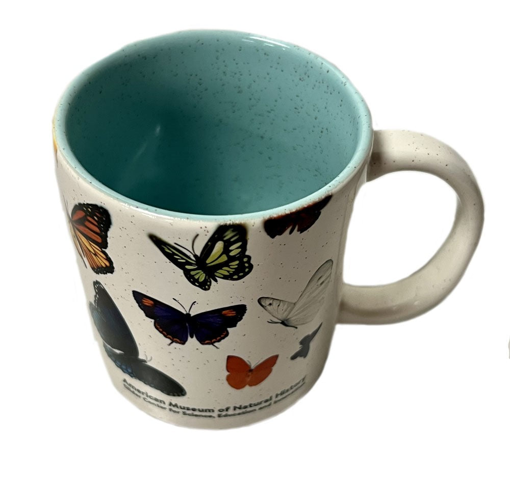 Two Tone Ceramic Gilder Center Butterfly Mug Interior