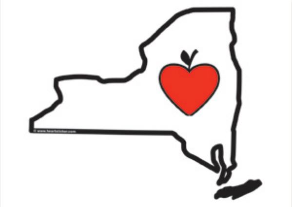 New York Apple Love Greeting Cards