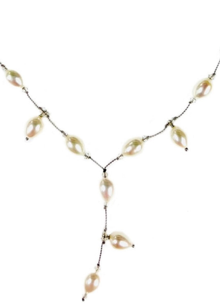 Freshwater Pearl and Swarovski Crystal Bead Y Necklace closeup