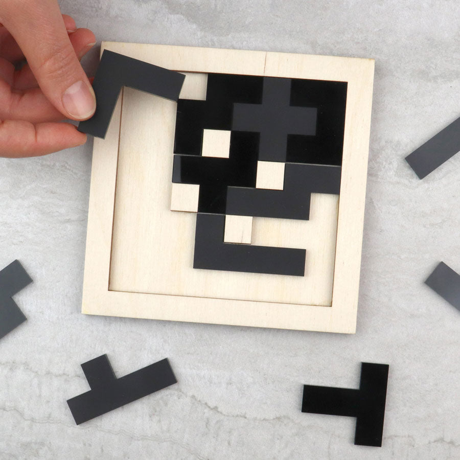 Charcoal Pentomino Puzzle