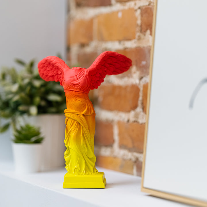  Multicolor Sculpture